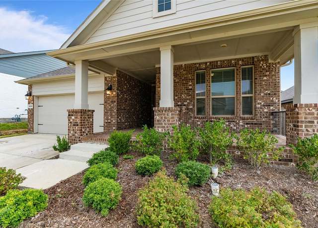 Property at 2333 Mockingbird Ct, Northlake, TX 76247, 4 beds, 2 baths