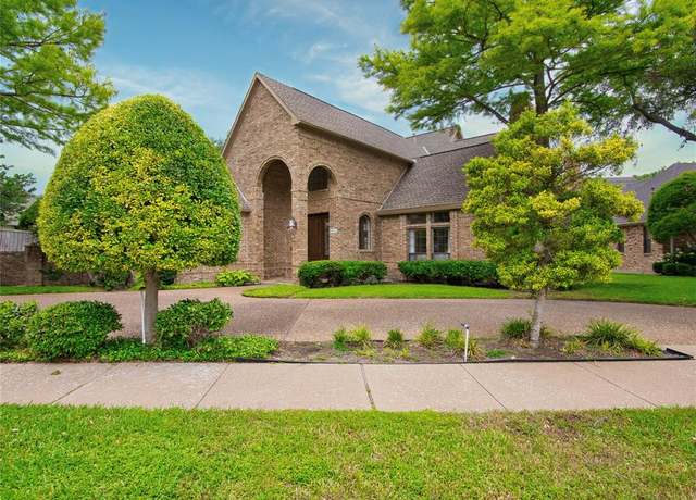 Property at 4541 Salerno Cir, Plano, TX 75093, 5 beds, 4.5 baths
