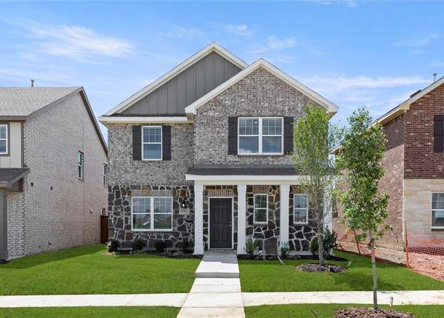 Property at 3312 Dillonwood St, Celina, TX 75009, 4 beds, 2.5 baths
