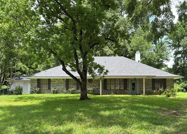 Property at 7903 Cedar Creek Cir, Haughton, LA 71037, 3 beds, 2 baths