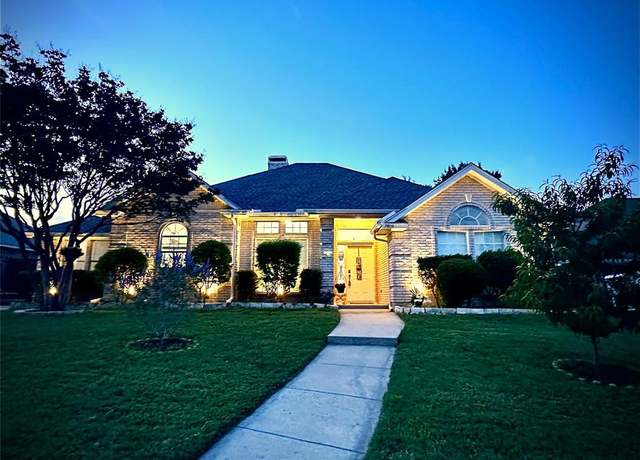 Property at 7809 Hightower Dr, North Richland Hills, TX 76182, 3 beds, 2 baths