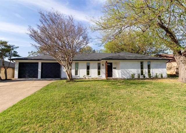 Property at 6192 Wrigley Way, Fort Worth, TX 76133, 4 beds, 2 baths