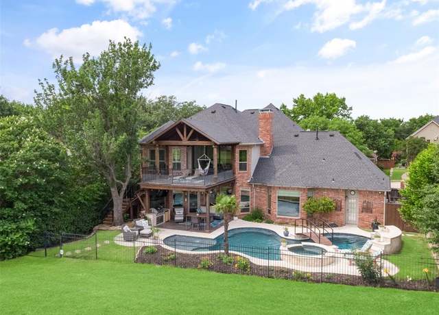 Property at 812 Hills Creek Dr, Mckinney, TX 75072, 5 beds, 4 baths