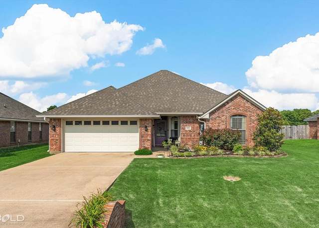 Property at 4206 Parkridge Dr, Benton, LA 71006, 4 beds, 2 baths