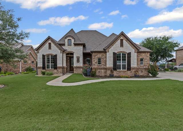 Property at 12341 Indian Creek Dr, Fort Worth, TX 76179, 3 beds, 3 baths