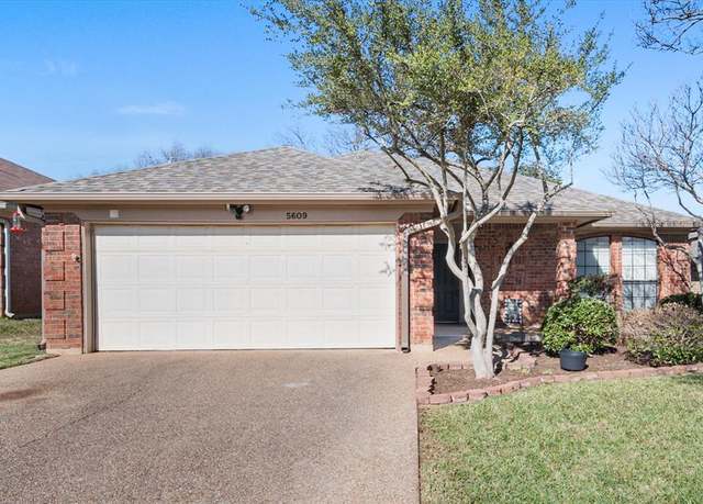 Property at 5609 Autumn Wheat Trl, Arlington, TX 76017, 3 beds, 2 baths