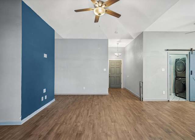 Property at 107 Stonebriar Way, Terrell, TX 75160, 3 beds, 2 baths