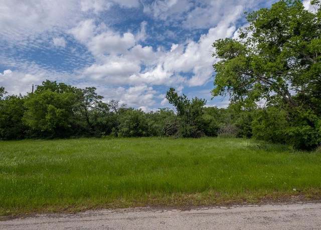 Property at 108 Williams St, Terrell, TX 75160