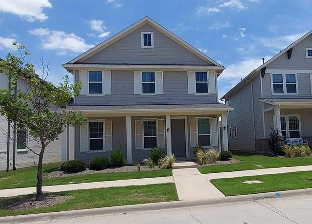 Property at 913 E Market Sq, Northlake, TX 76247, 3 beds, 2.5 baths