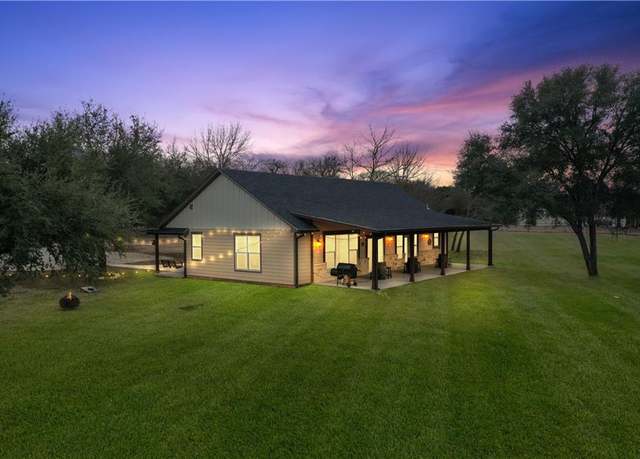 Property at 419 Rogers Hill Spur, Waco, TX 76705, 3 beds, 2 baths