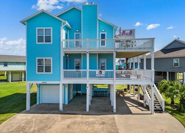 Property at 3240 Castle Dr, Crystal Beach, TX 77650, 4 beds, 2.5 baths