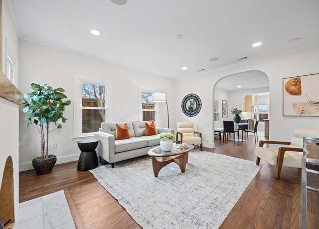 Property at 5125 Ridgedale Ave, Dallas, TX 75206, 2 beds, 2 baths