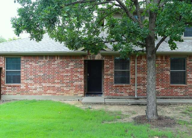 Property at 1017 Lucy Ln, Allen, TX 75013, 3 beds, 2.5 baths