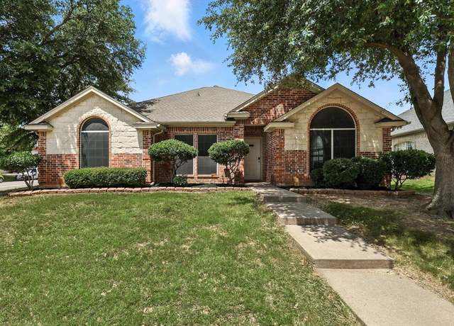 Property at 6320 Pierce Arrow Dr, Arlington, TX 76001, 4 beds, 2 baths