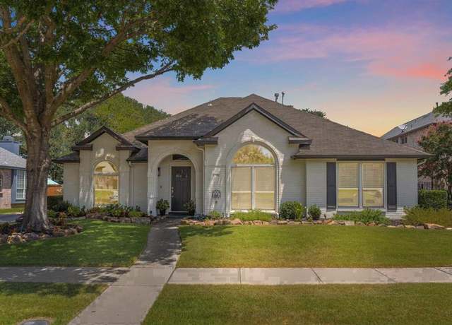 Property at 2710 Rochelle Dr, Mckinney, TX 75070, 4 beds, 2 baths