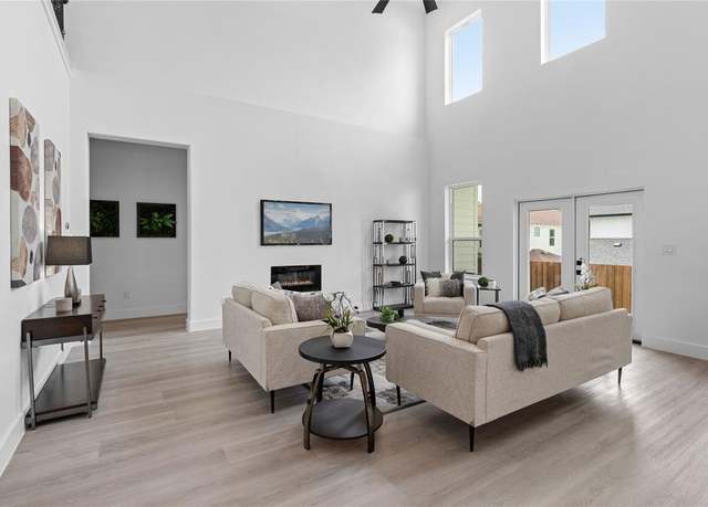 Property at 504 S Tennessee St, Mckinney, TX 75069, 4 beds, 4.5 baths