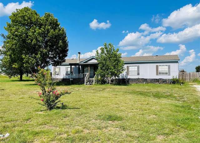 Property at 1100 Pecan Rdg, Venus, TX 76084, 4 beds, 3 baths