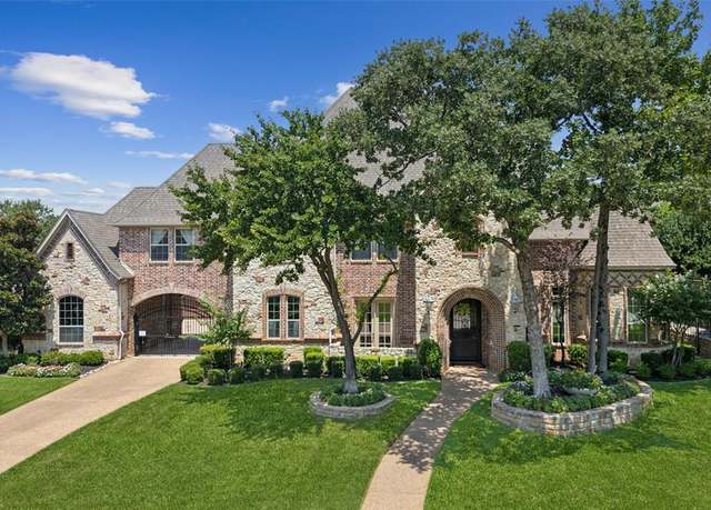 Property at 19 Hunters Ridge Ln, Trophy Club, TX 76262, 5 beds, 6 baths