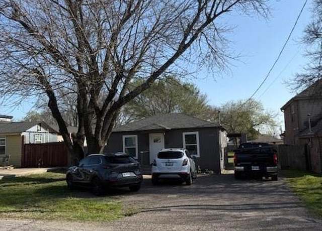 Property at 1018 Balkan Dr, Lancaster, TX 75134, 1 bed, 1 bath