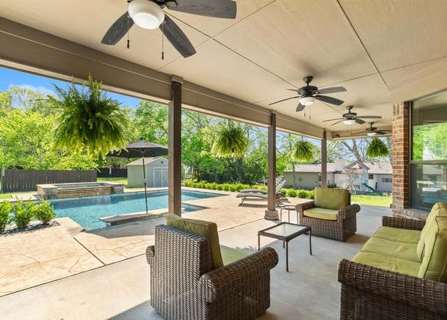 Property at 106 E Fork Rd, Sunnyvale, TX 75182, 4 beds, 3.5 baths