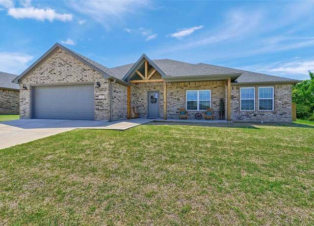 Property at 115 Fountain Mdws, Pottsboro, TX 75076, 3 beds, 2 baths