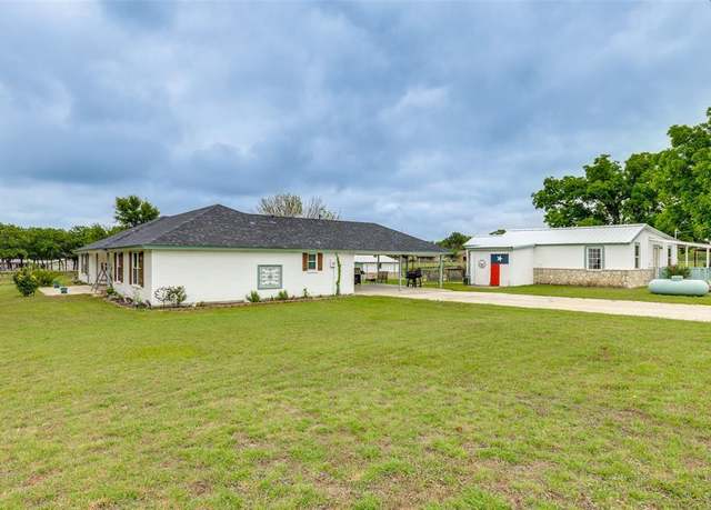 Property at 1290 CR 3355, Paradise, TX 76073, 4 beds, 2 baths