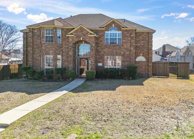 Property at 1716 Stonebridge Dr, Desoto, TX 75115, 4 beds, 3.5 baths