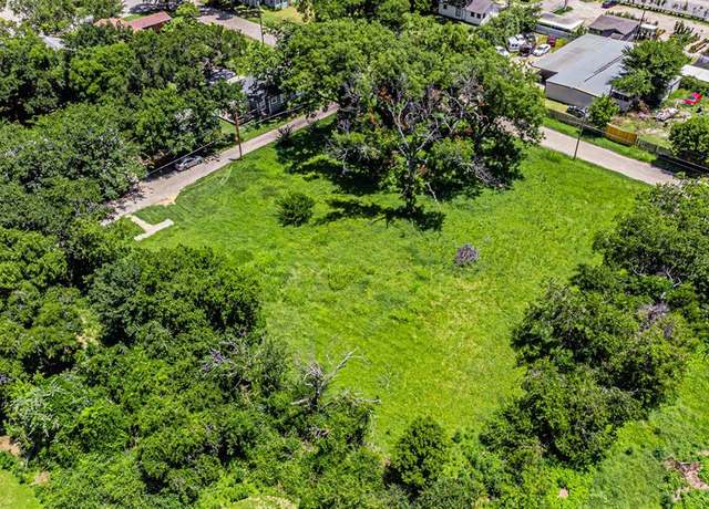 Property at 1024 Alvarado St, Cleburne, TX 76031