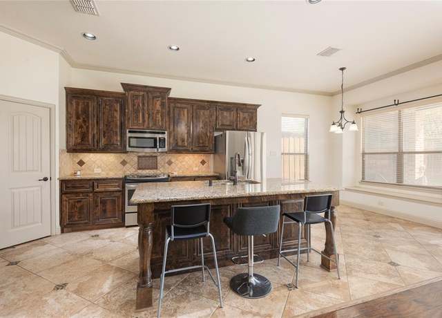 Property at 106 Highwood Ave, Oak Point, TX 75068, 4 beds, 3.5 baths