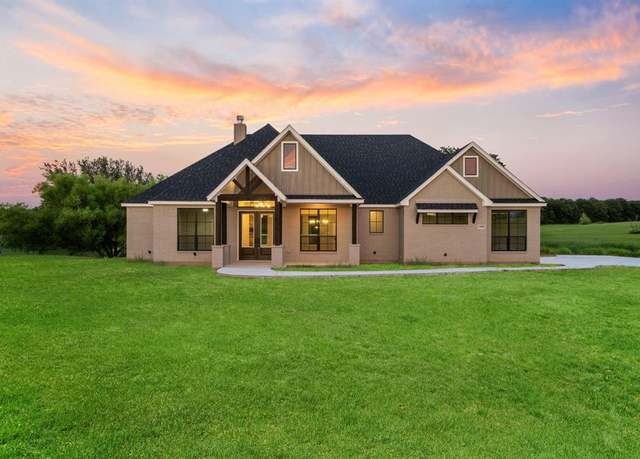 Property at 1505 County Road 2027, Glen Rose, TX 76043, 4 beds, 3 baths