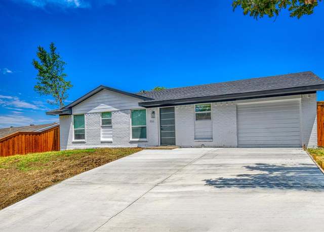 Property at 751 Botany Bay Dr, Dallas, TX 75211, 3 beds, 3 baths