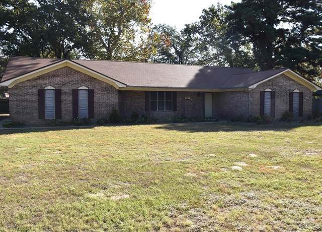 Property at 120 Donniebrook, Palestine, TX 75803, 3 beds, 2 baths