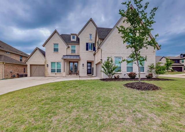 Property at 2916 Fountain Park Dr, Celina, TX 75009, 5 beds, 4.5 baths