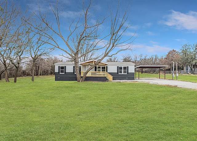Property at 108 Salt Flat Ct, Springtown, TX 76082, 4 beds, 2 baths