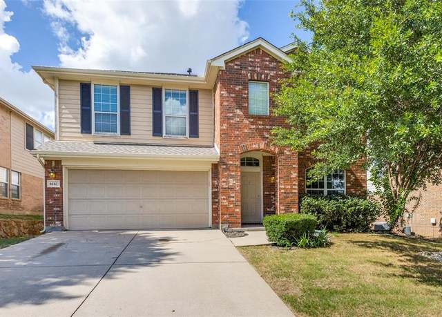 Property at 6161 Bowfin Dr, Fort Worth, TX 76179, 5 beds, 2.5 baths