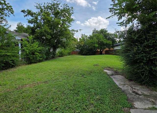 Property at 1838 Mcbroom St, Dallas, TX 75212