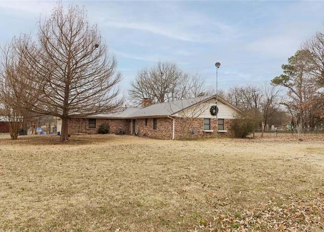 Property at 181 CR 44080, Powderly, TX 75473, 3 beds, 2.5 baths