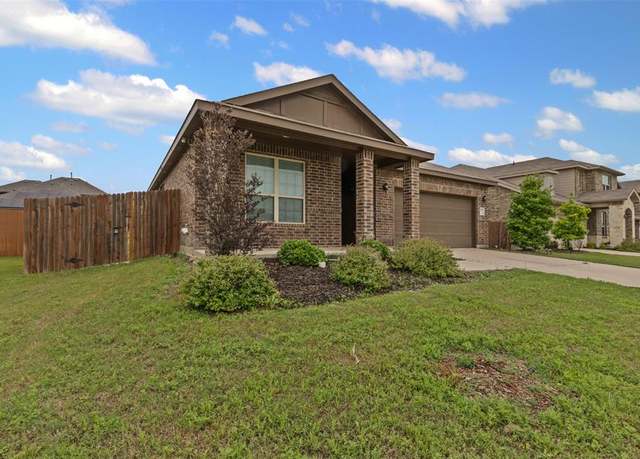 Property at 3819 Elkhorn Ln, Forney, TX 75126, 4 beds, 2 baths