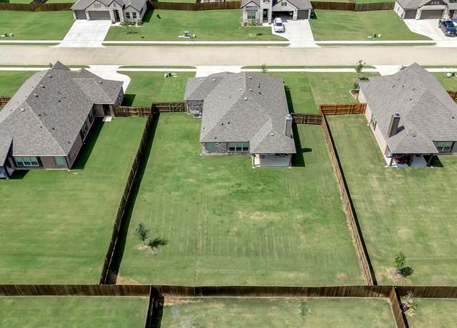 Property at 595 Randys Way, Pilot Point, TX 76258, 3 beds, 2 baths