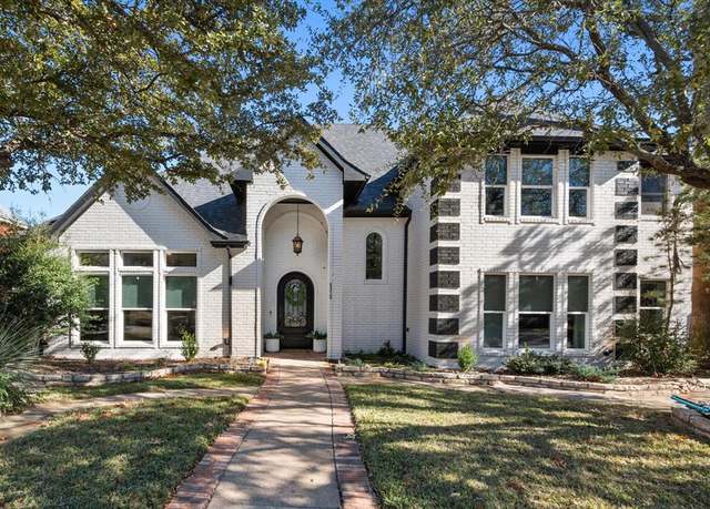 Property at 4215 Murwick Dr, Arlington, TX 76016, 4 beds, 3.5 baths