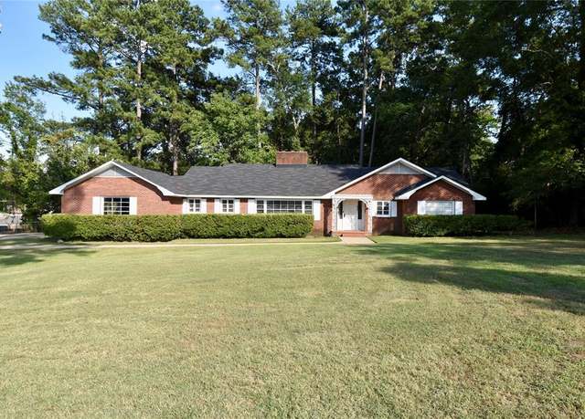 Property at 628 Pennsylvania Ave, Minden, LA 71055, 3 beds, 2 baths