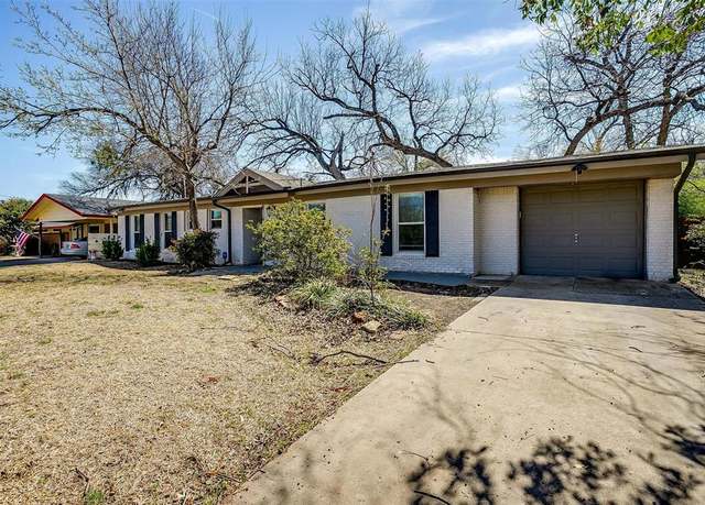 Property at 6714 Sue Dr, Richland Hills, TX 76118, 3 beds, 2 baths