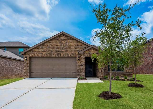 Property at 204 Shaw Creek Blvd, Ferris, TX 75125, 3 beds, 2 baths