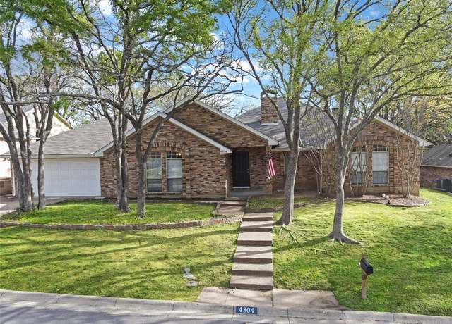 Property at 4304 Hidden Creek Dr, Arlington, TX 76016, 3 beds, 2 baths