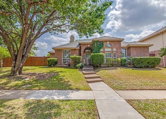 Property at 844 Summit Pointe, Lewisville, TX 75077, 3 beds, 2 baths