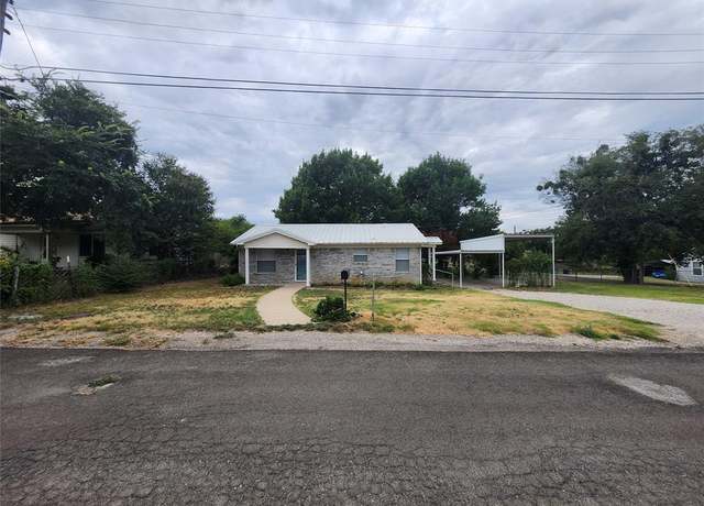 Property at 409 N Lane St, Decatur, TX 76234, 2 beds, 1 bath