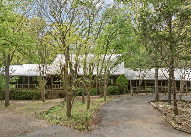 Property at 910 Lakeshore Blvd, Oak Point, TX 75068, 2 beds, 3.5 baths