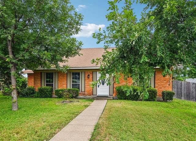Property at 7702 Los Gatos Dr, Dallas, TX 75232, 4 beds, 2 baths