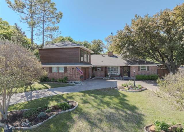 Property at 7713 Woodside Hl, Fort Worth, TX 76179, 3 beds, 2.5 baths