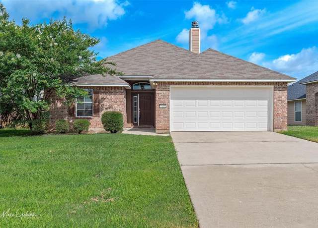 Property at 508 Linnhurst Dr, Bossier City, LA 71112, 3 beds, 2 baths